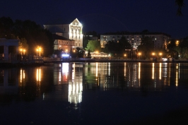 Night and Candles_28